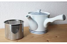 【波佐見焼】白磁渦 急須（ステンレス茶漉し付き） 食器 皿 【西海陶器】【くらわんか】 [AA02]