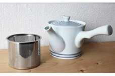 【波佐見焼】白磁渦 急須（ステンレス茶漉し付き） 食器 皿 【西海陶器】【くらわんか】 [AA02]