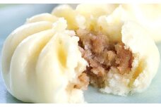 餃子の王国 黒豚 包子 64個 240g（8個）×8パック 中華まん