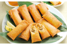 【6ヶ月定期便】 餃子の王国 7種 厳選 セット 生餃子 小籠包 焼売 春巻き 手羽餃子 鶏飯の素 にくまん