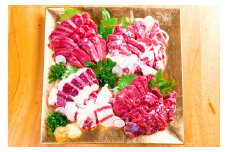 桜牧場 馬刺し 4種 食べ比べセット 合計600g 上赤身・フタエゴ・馬ヒレ・馬ヒモ 醤油付