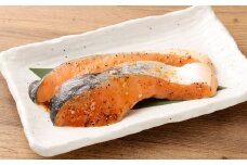 鮭のガーリックペッパー焼き 2切れ×7パック 計14切れ サケ 鮭 魚 お魚 魚介 簡単調理 おかず ガーリックペッパー焼き