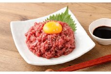 【フジチク】 国産馬刺しユッケ 50g×6 計300g 馬肉 お肉 たれ付き