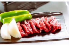 【桜屋】 馬肉 焼肉用 500g カット済 馬肉 お肉 馬焼き