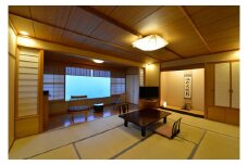 【平日限定】「清流山水花 あゆの里」 和室 ペア宿泊券 1泊2食付 人吉温泉