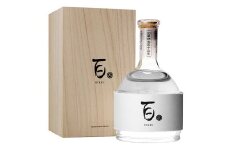 米焼酎 「百」 500ml×1本 23度 お酒 焼酎 酒 アルコール お取り寄せ 贈答用 ギフト【2025年2月上旬～順次発送予定】