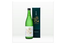 アイガモ農法のお米で使った「亀萬萬坊」720ml （1本） 純米吟醸酒