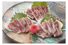 【全6回定期便】霜降り 馬刺し スライス 約200ｇ【阿蘇牧場】霜降り 馬刺し スライス 馬肉 熊本県 合志市 [AYBX088]