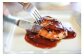 豆腐のみならず、鶏肉も入っているためジューシーで食べ応えがあります。
