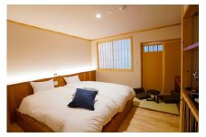【旅館かねいし】熊本 阿蘇 小国町 歴史ある名湯 ノスタルジックな景観 杖立温泉 令和2年リニューアル 100%源泉掛け流し 立ち湯 蒸し湯 1泊2食 贈答 プレゼント 旅館かねいし 内湯付 セミスイート 和洋室利用 ペア宿泊券