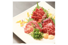 馬刺し 中とろ 50g×3 大トロ 50g×2 専用醤油 80ml