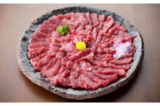 熊本 馬刺し 上霜降り (トロ) 50g×6個 計300g たれ付き