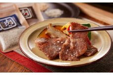 くまもと黒毛和牛カルビ焼肉（肉専用スパイス2種付）300g 黒毛和牛 和牛 牛肉 牛 焼肉 カルビ お肉 肉