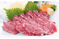 【桜屋】貝の身（カイノミ） 馬刺し 300g （専用醤油付き：150ml×1本） 馬肉 馬刺 お肉 コザシ 霜降り しょうゆ 冷凍 熊本県 西原村
