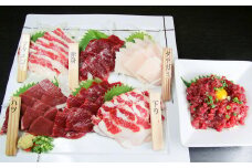 【3ヶ月定期便】 【熊本と畜】 馬刺し 6種 420g  合計1260g 赤身 タテガミ 各100g ハツ サガリ フタエゴ 各50g ユッケ 70g タレ付き 食べ比べ 冷凍