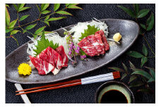 【3ヶ月定期便】熊本馬刺し 特上大トロ 約200g (約50g×4パック) ×3回 合計600g 熊本名産 馬刺し 特上 大トロ 真空パック 肉 馬 熊本県 水上村