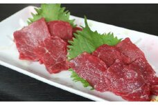 【3ヶ月定期便】【熊本と畜】国産上赤身馬刺し 約400g 馬肉 馬刺し 国産 定期便 熊本県 水上村