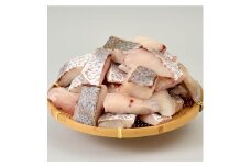 ＜ 訳あり ＞ 骨取り 白身魚 切身 (計1.2kg) ニベ にべ 魚 切り身 小分け 弁当 お弁当 おかず フライ 冷凍 定期 定期便 【opbe005】【水元】