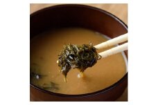  大分県産 くろめのお味噌汁 (25食) くろめ 海藻 味噌汁 味噌 小分け 国産 常温 防災 非常食 インスタント 【opbf001】【安部水産】