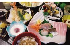 臼杵湯の里　宿泊券　3名様1室1泊2食付≪鮮度抜群☆海鮮会席コース≫