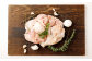 【1ヶ月毎2回定期便】 【業務用】 ハーブ鶏もも 計約4kg（約2kg x 2回）
