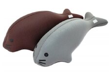 クロッツやわらか湯たんぽ　アザラシタイプ※グレー_10103Z-1