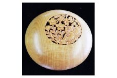 つげ細工 ブローチ(月に秋草)　約6.5cm【1116501】
