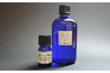 屋久杉精油(5ml) & 屋久杉芳香蒸留水(100ml)のセット【月間10セット限定】