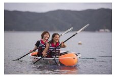 のんびり水面観光！クリアカヤックレンタル