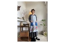 琉球びんがたリネンエプロン　ブルー