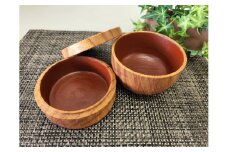 センダンの木で作ったお弁当箱まる1つ（2段／下段：お椀型）