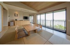 海の旅亭おきなわ名嘉真荘　ペアご利用券（1泊2食付）モダンルーム