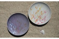 【datta.沖縄南の島陶芸工房】珊瑚プレート 取り皿（2枚セット）紅掛空色×純白 ☆ 読谷村 やちむん お皿 器 伝統工芸品 可愛らしい サンゴ コーラル セット商品