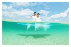 【CHABA Gua】ビーチでフォトウェディング（水中ビーチフォト） 〇 海 沖縄 読谷村 写真撮影