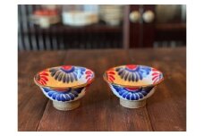 【陶芸工房ふじ】3.5寸マカイ（1枚焼き）菊模様赤青２枚セット 〇 やちむん 沖縄 手作り 読谷村 茶碗 花柄 地場産品 普段使いに うちなーすぐりむん 焼き物