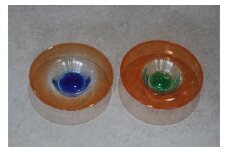 【RYUKYU GLASS WORKS 海風】残波の夕日ディーププレート青・緑（２枚セット） ☆ 読谷村 琉球ガラス 食器 セット商品 色違い有 ガラス工房 GALA青い海 沖縄 伝統工芸品 アップグレード プレゼントに 手作り 人気商品 キレイ 夕焼け ギフトに 2枚組 オススメ 涼し気