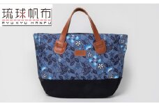 「琉球帆布」アートラウンドツートン ふくふくシークヮーサー - ラウンドトート 8号帆布 丈夫 牛革 ハンドル ベーシック シンプル おしゃれ ファッション メンズ レディース 男性 女性 贈り物 ギフト プレゼント 琉球紅型 人気 紅型作家 宮城守男 バッグ 鞄 手仕事 手づくり ハンドメイド 琉球帆布 伝統技術 沖縄県 八重瀬町【価格改定】