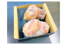 沖縄★ブランド豚キビまる豚★合計2,400g　骨付きハム×２本セット - 豚肉 骨付き肉 インパクト 1.2kg 2本 セット 2.4kg 人気 国産 ブランド豚 沖縄県 八重瀬町