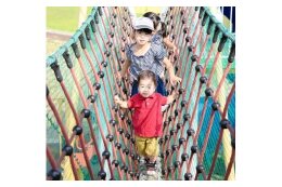 ① 子育てしやすく、働きやすいまちづくり