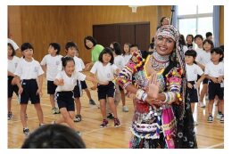 新潟県十日町市　NPOの支援　「ＮＰＯ法人　日印交流を盛り上げる会」
