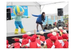 ともに拓く 学び育むまち ＜子育て・学修＞