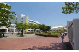 夢の実現に向けて頑張る学生を後押し！豊橋市未来応援奨学金事業