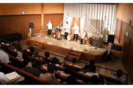14-18 くれは音楽堂の耐震補強・設備更新のため