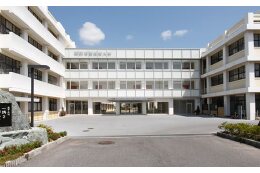 ③－２　教育の推進充実（学校教育：関西看護医療大学）