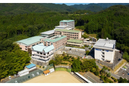 4. 教育・文化・スポーツ（新見公立大学支援）